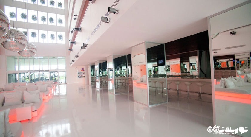 نمای لابی هتل سو